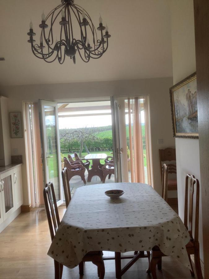 Orchard Cottage, Clematis Cottages, Stamford. Accessible Luxury Home. 외부 사진