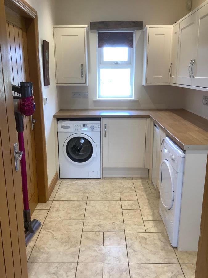 Orchard Cottage, Clematis Cottages, Stamford. Accessible Luxury Home. 외부 사진