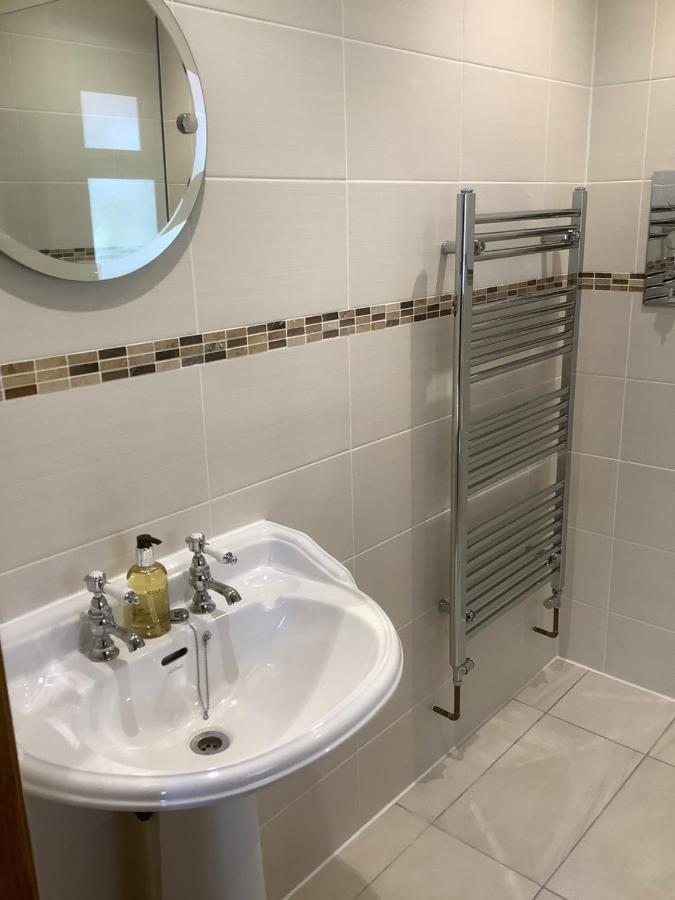 Orchard Cottage, Clematis Cottages, Stamford. Accessible Luxury Home. 외부 사진